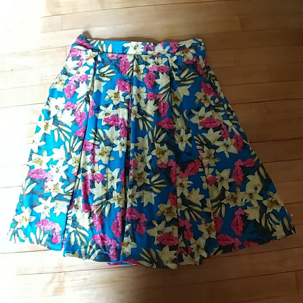 Lularoe Madison skirt